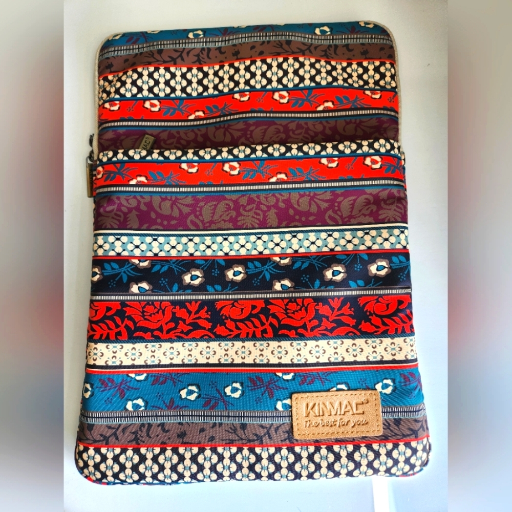 KINMAC Laptop Tablet Cushioned Bag Travel 10"x15" Boho Front Zip Pocket Floral